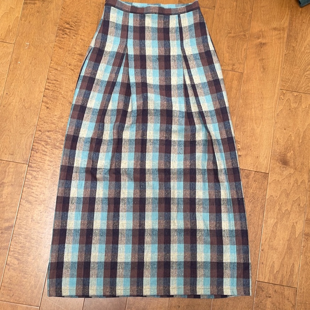 Fully lined wool skirt-vintage